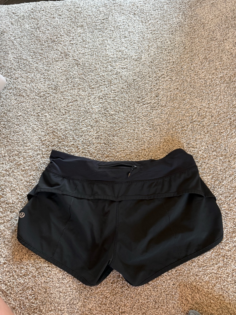 Lululemon Speed Up Short - Picture 2 of 4